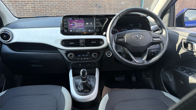 Hyundai i10 1.2 MPi Premium 5dr Auto Petrol Hatchback